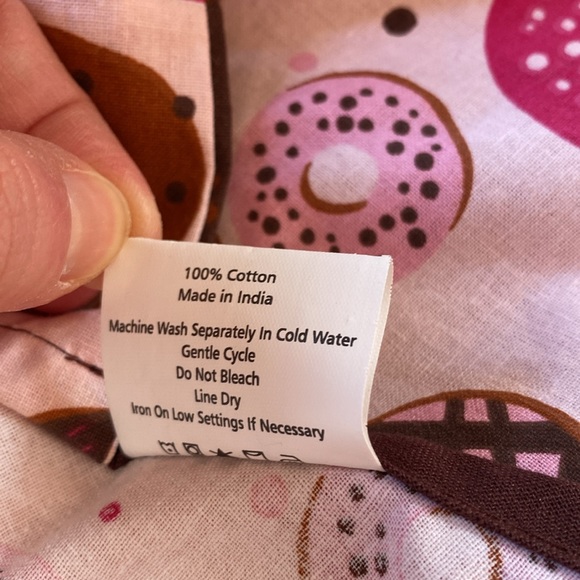 NWOT Donut Apron 🍩 - Picture 6 of 7